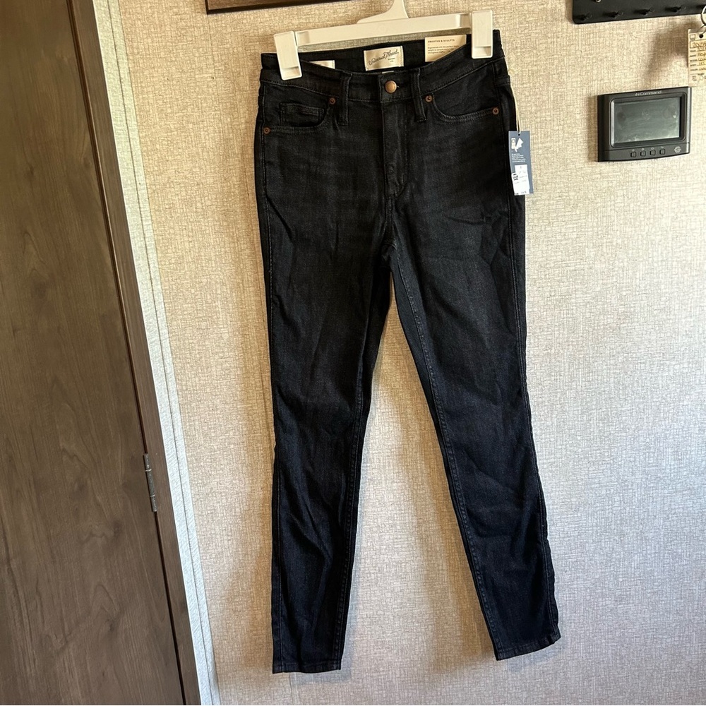 NWT 0/25 Universal Thread Dark Charcoal Gray High‎ Rise Skinny Jeans